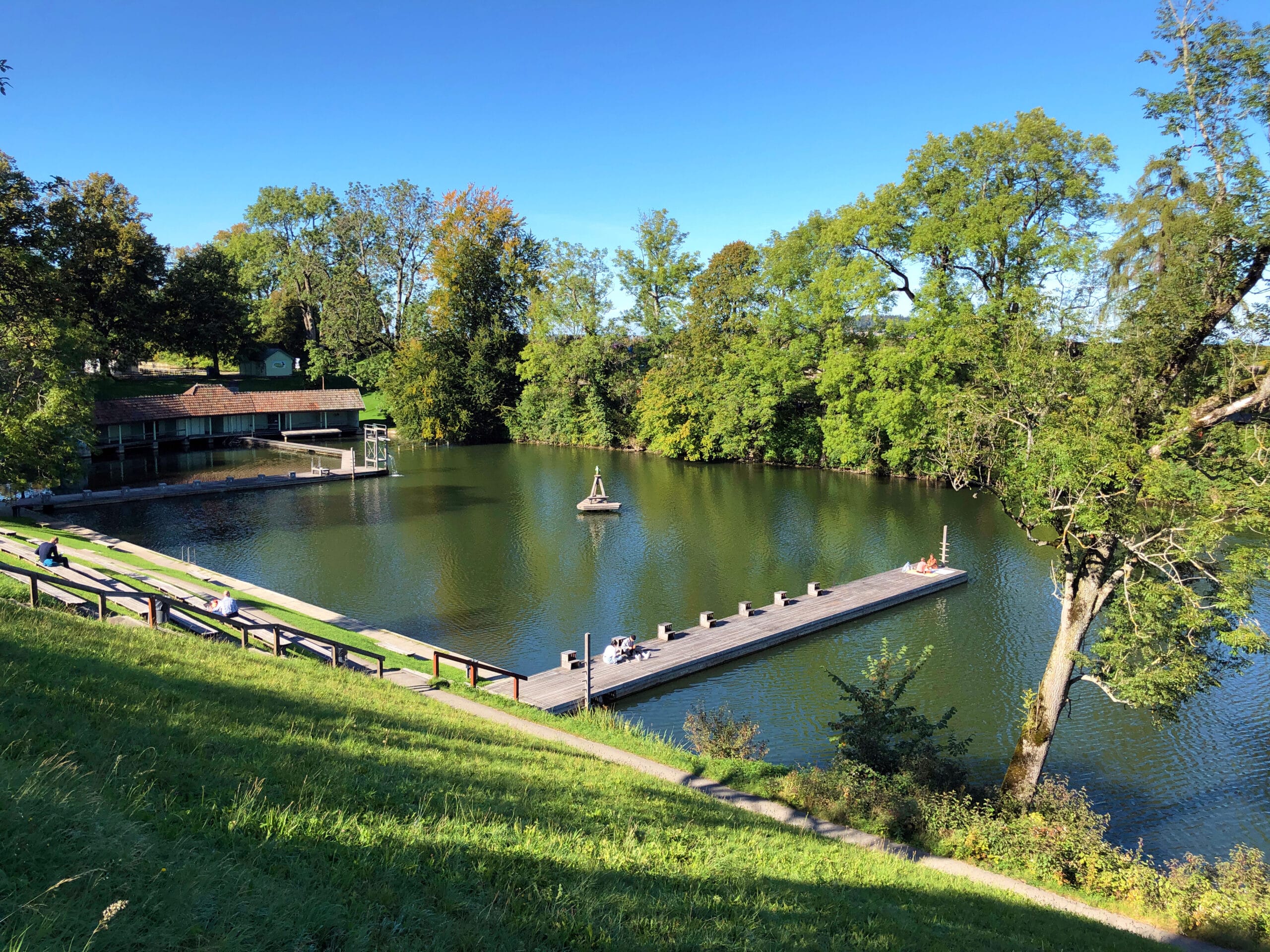 Drei Weieren à Saint-Gall avec vue sur la ville – un endroit paisible pour une première rencontre